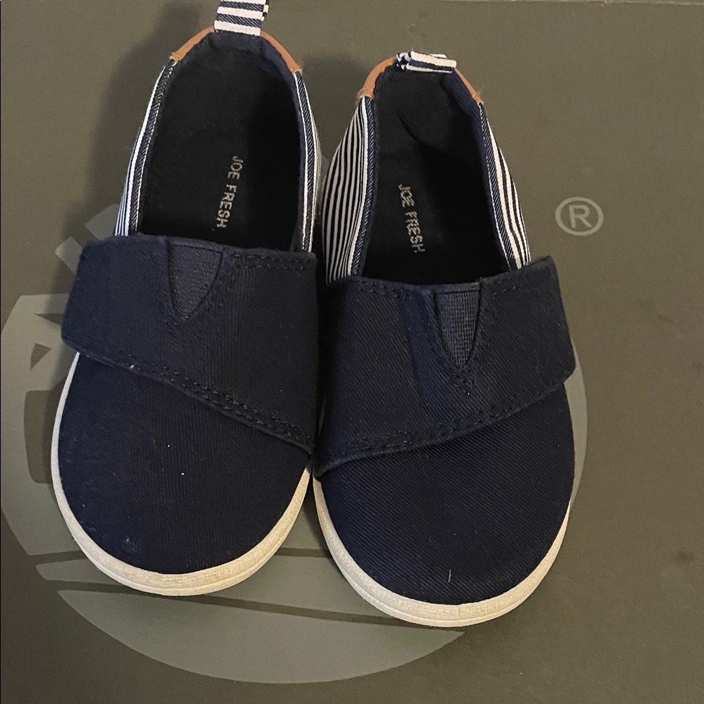 Joe Fresh Navy and White Kids Sneakers